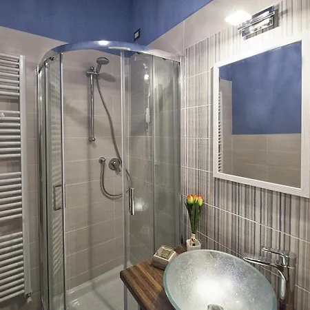 Pensionat La Rocca 4*